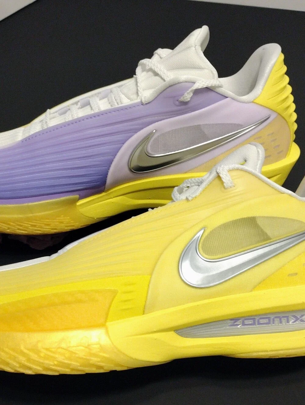 Nike Air Zoom GT Cut 3 Turbo Men's 10.5 Basketball Sneakers Lt Purple/Yellow